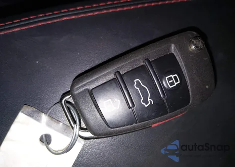 2019 Audi Rs 3 2.5T z USA, uszkodzony, nr VIN WUABWGFF0KA905933